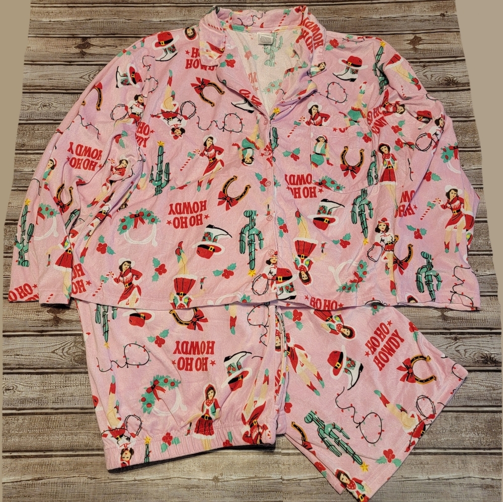 Holiday Time Pink Christmas Pajama Set